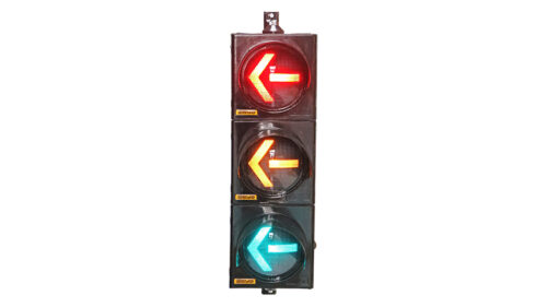 Traffic light with arrow